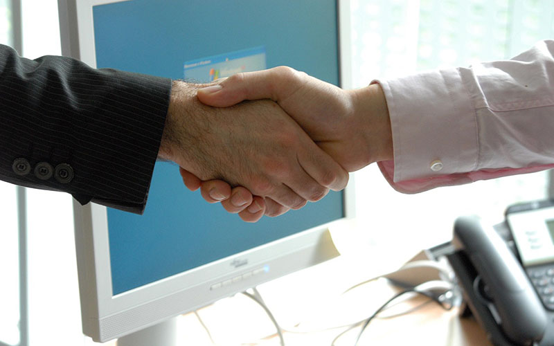 労働者派遣事業 / 有料職業紹介事業